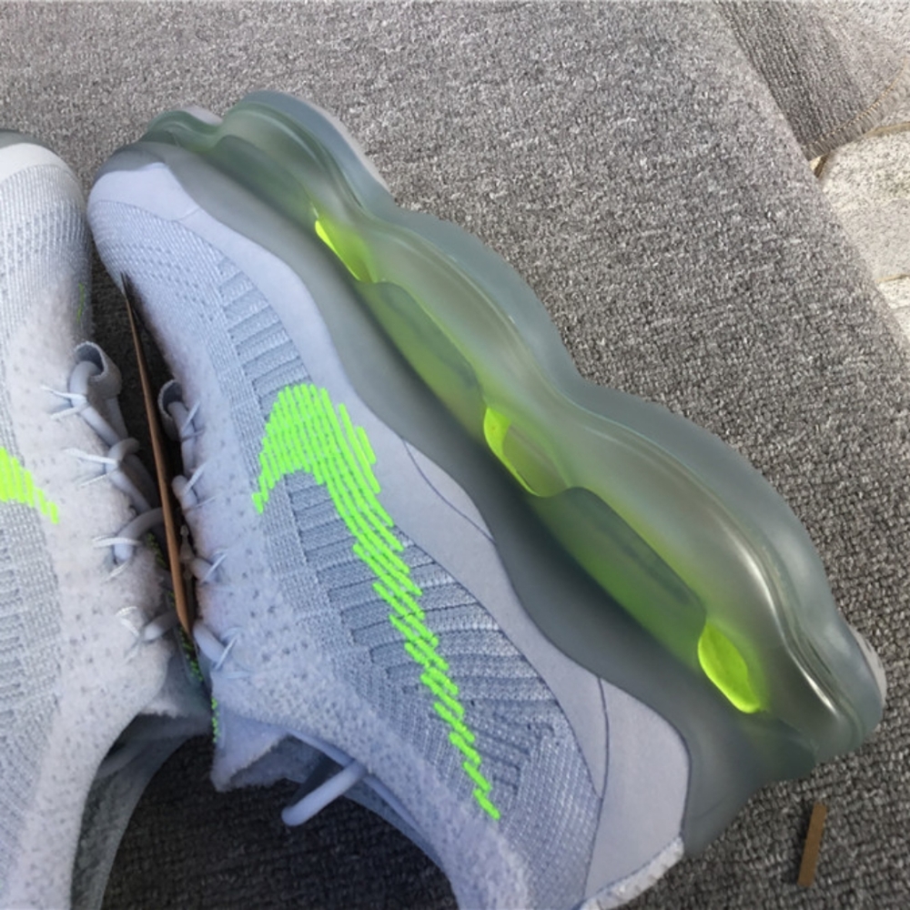 Women's Nike Air Max Flyknit scorpion - Picture 12 of 13